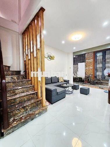 Bán nhà 40m2 Vĩnh Hưng, lô góc 4 tầng mt gần 4m, nhỉnh 7 tỷ (có TL)