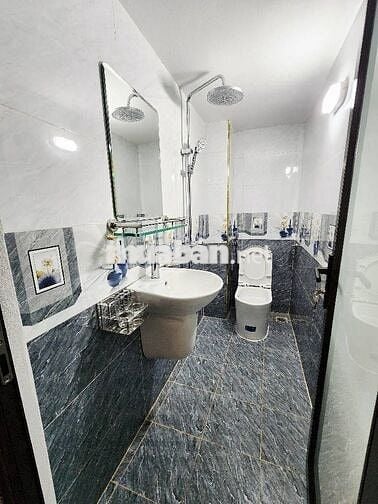 Bán nhà 40m2 Vĩnh Hưng, lô góc 4 tầng mt gần 4m, nhỉnh 7 tỷ (có TL)