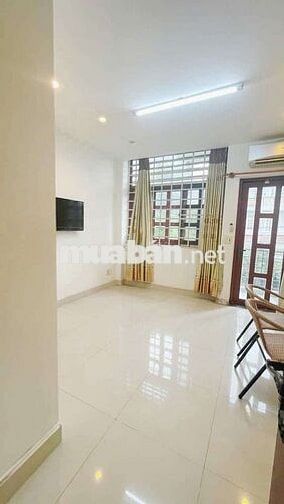 Cho thuê nhà 3,5 tấm nội khu Tên Lửa