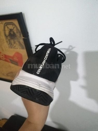 Giày thể thao adidas CourtJam Control size 41