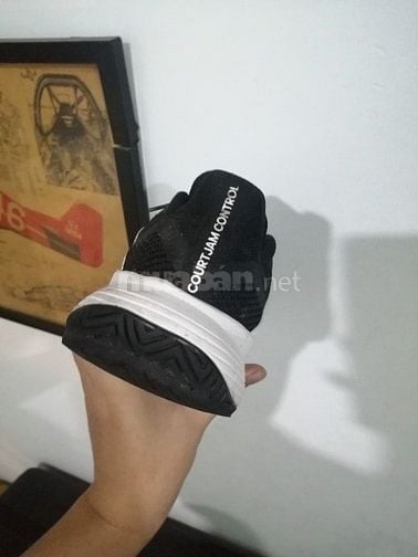 Giày thể thao adidas CourtJam Control size 41