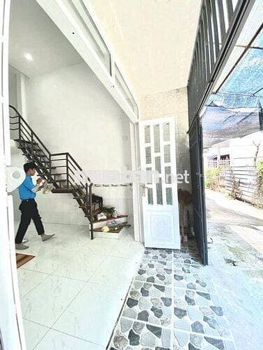 NHÀ 2 TẦNG 3PN 2WC, HẺM ĐƯỜNG SỐ 8, LINH XUÂN, GẦN ĐH KINH TẾ LUẬT