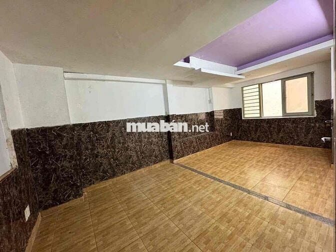 Phòng giá rẻ cửa sổ ngay Hương Lộ 2 - Trương Phước Phan