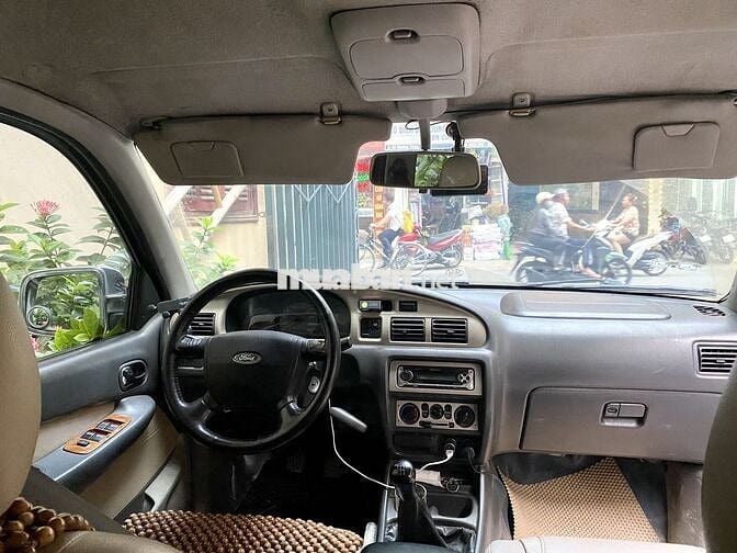 Ford Everest 2005  - 1200 km