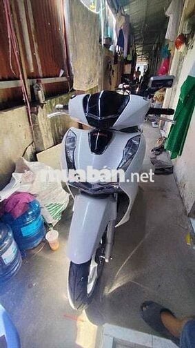em kẹt vốn làm ăn nen bán