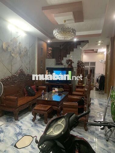 96 Đào Tông Nguyên 58/68m2 ,2Tầng, Ngang 4 x17m, 5.3 tỷ .Nhà Bè