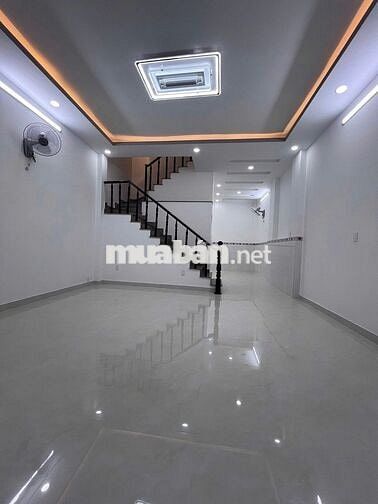 🌿 BÁN NHÀ MẶT TIỀN HẼM XE HƠI – HẺM 1806 HUỲNH TẤN PHÁT, TT. NHÀ BÈ 🌿