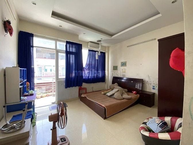 Click Vô Là Thích ! Nhà Siêu HIẾM Phước Kiển, 03 Tầng, 4,5x23m