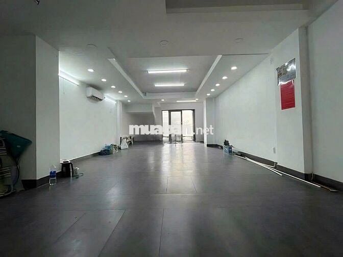 NHÀ TRỐNG ĐẸP-227A Nguyễn Thái Bình P4 Tân Bình-4.5x20m, 3 Tầng, 190m2