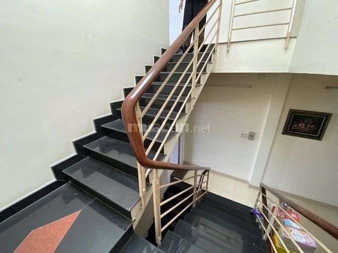 Click Vô Là Thích ! Nhà Siêu HIẾM Phước Kiển, 03 Tầng, 4,5x23m