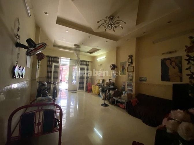 Click Vô Là Thích ! Nhà Siêu HIẾM Phước Kiển, 03 Tầng, 4,5x23m
