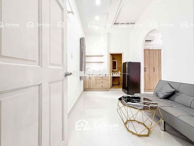 Bancony 35m2 _ Full nội thất _ MRG đường Thích Quảng Đức Phú Nhuận
