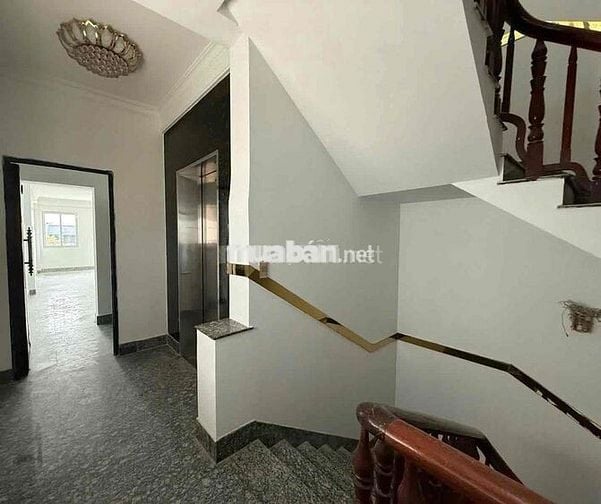 ✅ Cho Thuê Nhà 4 Lầu 8PN - 10WC Mặt Tiền Đường Trần Hưng Đạo_Quận 6
