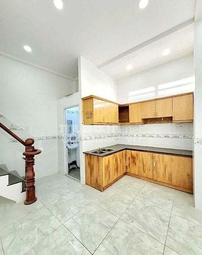 Bán nhà căn góc hẻm xe hơi Cao Thắng phường 12 quận 10