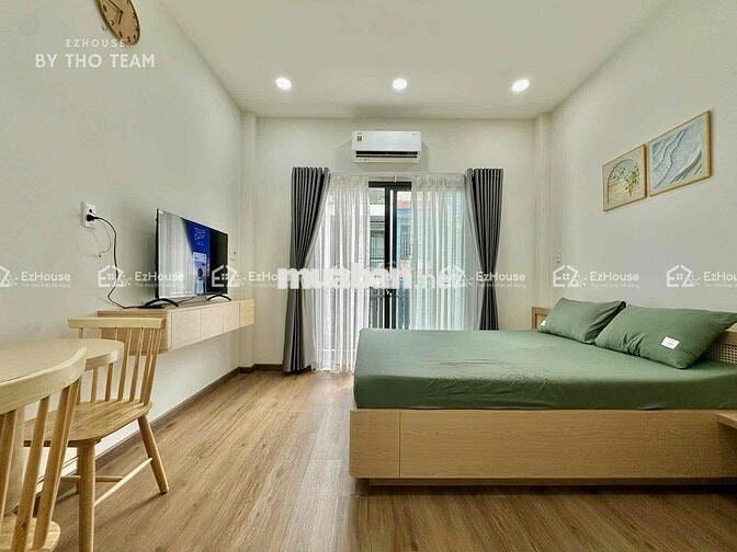 STUDIO VÁCH NGĂN BẾP - BAN CÔNG LỚN THOÁNG MÁT - NGAY HOÀNG HOA THÁM
