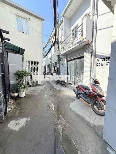 Q7 SIÊU PHẨM LÔ GÓC MẶT TIỀN HẺM – SÁT MẶT TIỀN CHỈ 1 CĂN ***. HẺ