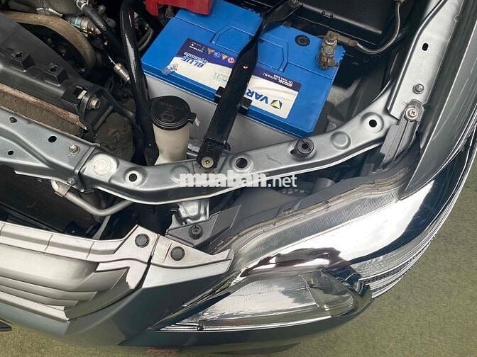 Toyota Innova 2012 G - AT