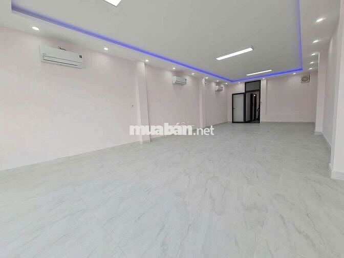 CHO THUÊ NHÀ 5X22( TRỆT+ LỬNG+2 LẦU )FULL MÁY LẠNH+ THANG MÁY