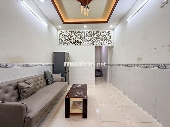 NHÀ MỚI Q4 - HẺM 1 XẸT- 34m2 - 4 LẦU ĐÚC - CHỈ 4.3 TỶ