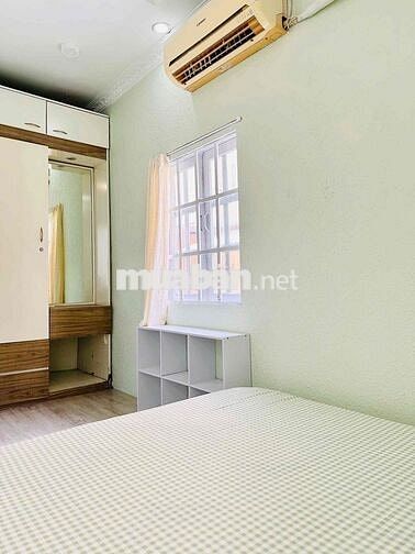 CHDV MỚI TINH BAN CÔNG FULL NT 40m2 SIÊU RẺ NGAY NGUYỄN VĂN CỪ Q5 CHI