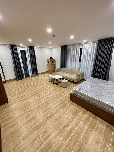 Cho thuê ccmn penhouse view Hồ Tây ngõ 267 Hoàng Hoa Thám