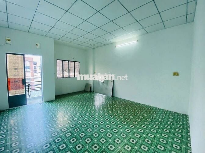 NHÀ 1 TRỆT 1 LẦU 5X20, 2 PHÒNG, TRỆT TRỐNG SUỐT, ĐƯỜNG HIỆP BÌNH, HBC