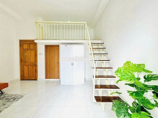 DUPLEX NGAY CMT8 QUẬN 3, MỚI 100%. Ở ĐƯỢC 3 4 NGƯỜI