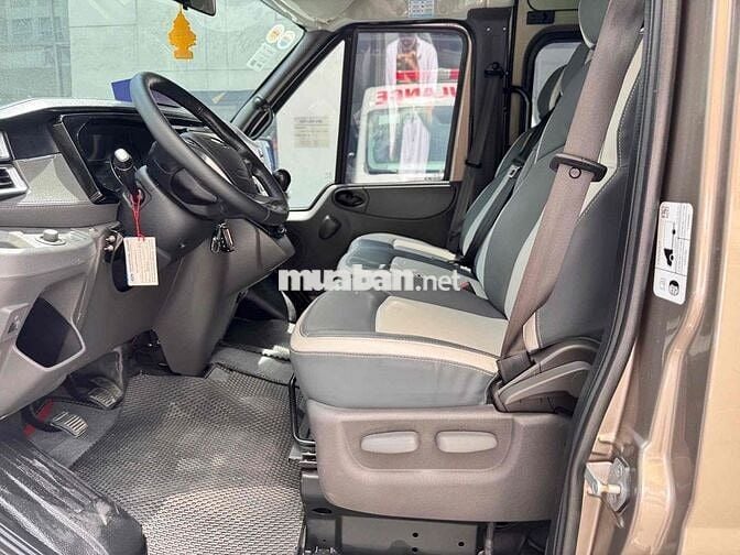 Ford Transit 2024 Tiêu chuẩn - 37800 km