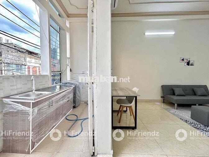 🔥CĂN HỘ BAN CÔNG RỘNG 50M2 _MÁY GIẶT RIÊNG_GẦN CÔNG VIÊN HOÀNG VĂN THỤ