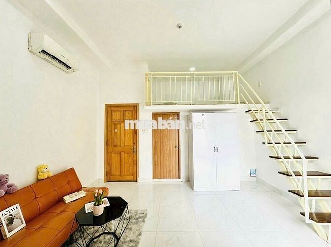 DUPLEX NGAY CMT8 QUẬN 3, MỚI 100%. Ở ĐƯỢC 3 4 NGƯỜI