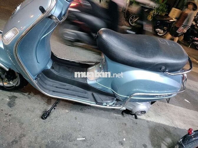 Xe Piaggio LX Fi