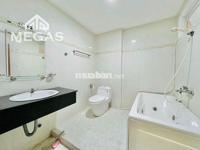 căn hộ 1 Phòng Ngủ Bao Phí Có Ban Công Ngay Lý Chiêu Hoàng - Siêu Rẻ