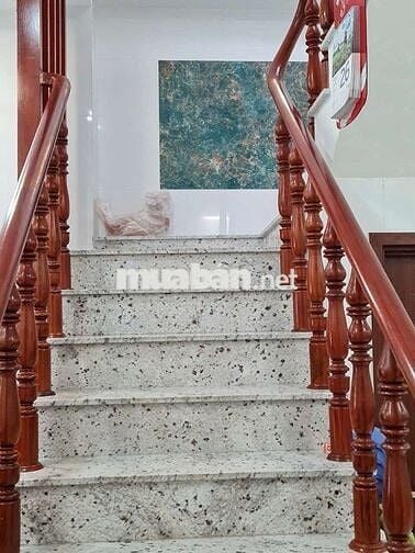 Nhà mới tinh 5❌16 3pn2wc ngay gần UBND ph, cv Thuận Kiều và trường học