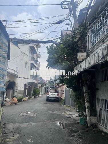 Cho thuê nhà hẻm xe tải thông 1 xẹc ngắn Nguyễn văn Quá q 12 gia 12 tr