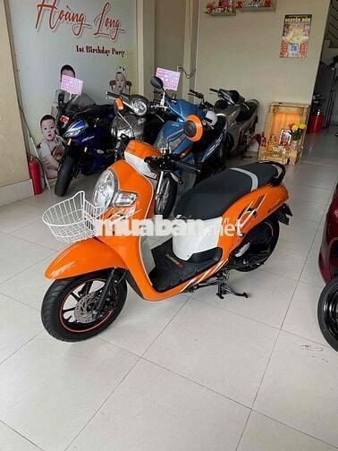 scoopy 2020. hàng bỏ mẫu. máy zin im . ko hú