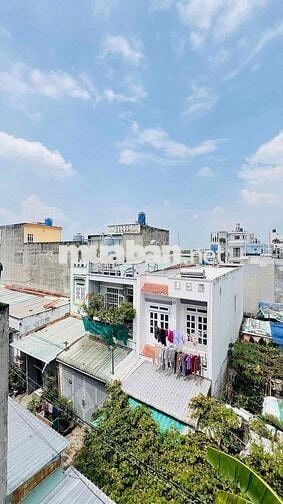 cho thuê nhà 2 lầu Cao đẳng điện lực Hẻm 5m
