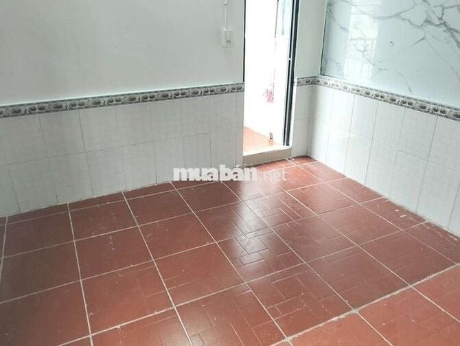 Tôi cho thuê phòng có ban công 16 m2 không trung chủ có tủ lạnh