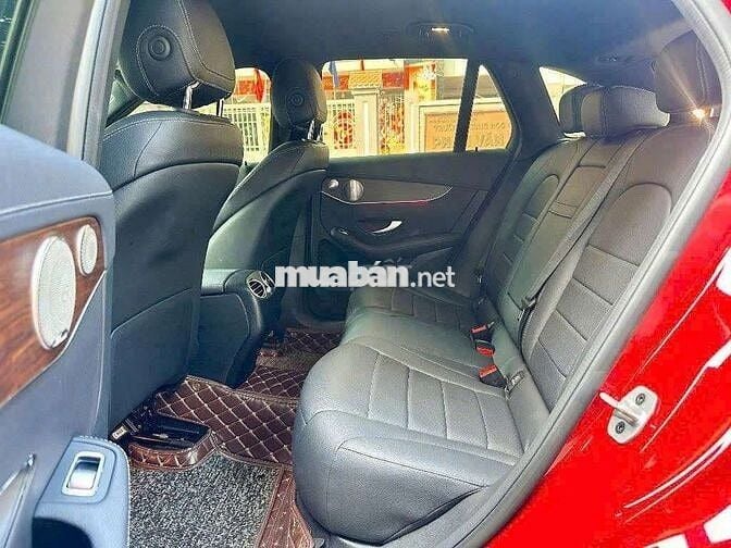 MERCEDES GLC200 4MATIC V1 SX22/ODO 33000km