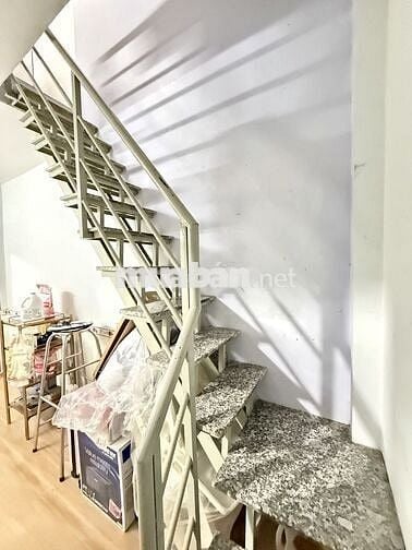 Nhà riêng trung tâm Q10,pháp lý rõ ràng,gần tiện ích,di chuyển dễ dàng