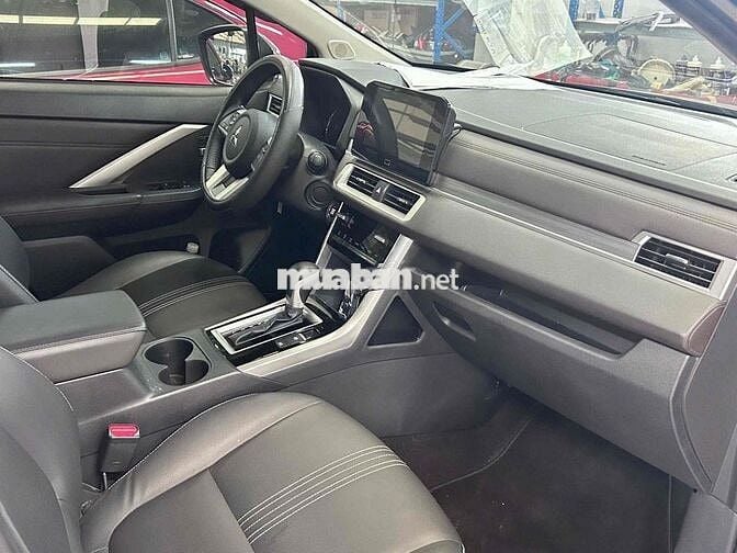 Mitsubishi Xpander 2024 Premium siêu lướt 8.000km✅