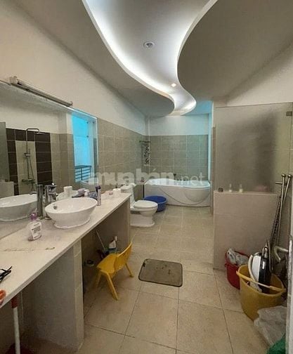 NHÀ NGỘP BANK HXH 5m ĐƯỜNG PHAN XÍCH LONG Q. PHÚ NHUẬN 3TY2/50M2 - SHR