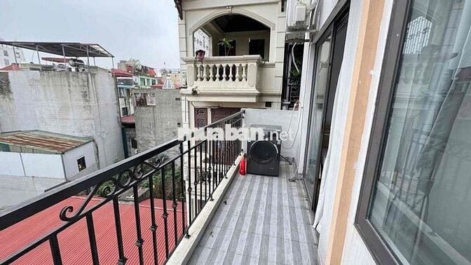Căn Hộ 2PN 55m2 FullNT Cao Cấp Ngay Ung Văn Khiêm Có Thang Máy, Hầm Xe