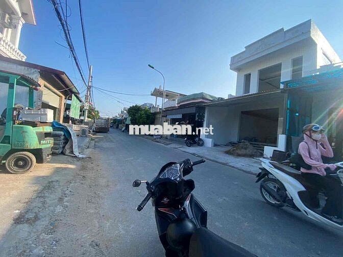 Chủ cần tiền bán 2 lô mặt đường phúc lộc - hưng đạo - hải phòng