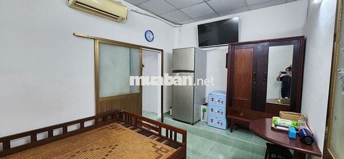 Nhà hẻm cấp 4 - 1 phòng ngủ - 40m2, đường Phan Xích Long, Phú Nhuận