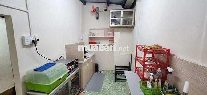 Nhà hẻm cấp 4 - 1 phòng ngủ - 40m2, đường Phan Xích Long, Phú Nhuận