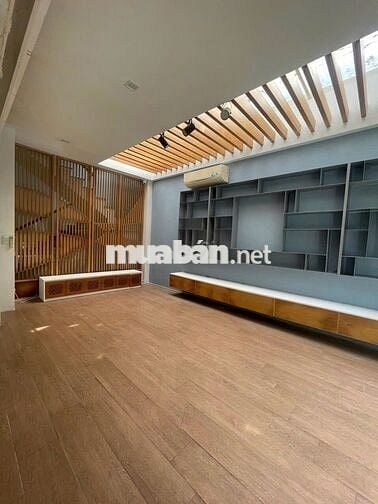🏡 Cho Thuê Nhà HXH Đồng Đen_7x20m, 3 Lầu Nội Thất Cơ Bản, Máy Lạnh.