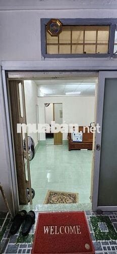 Nhà hẻm cấp 4 - 1 phòng ngủ - 40m2, đường Phan Xích Long, Phú Nhuận