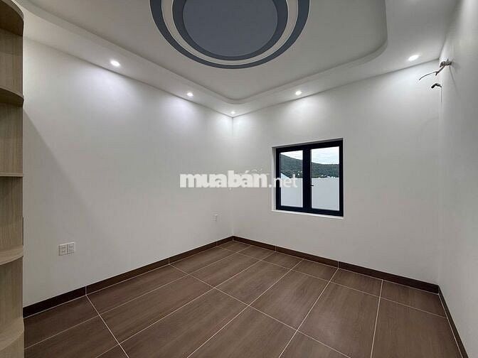 Cần bán nhà xây mới – Ngay KCN Mỹ Phước 3 Thới Hòa – giá siêu mềm