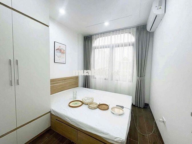 Căn Hộ 2PN 55m2 FullNT Cao Cấp Ngay Ung Văn Khiêm Có Thang Máy, Hầm Xe