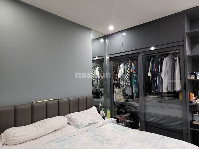 Chính chủ cho thuê căn hộ cao cấp Sunrise City View 